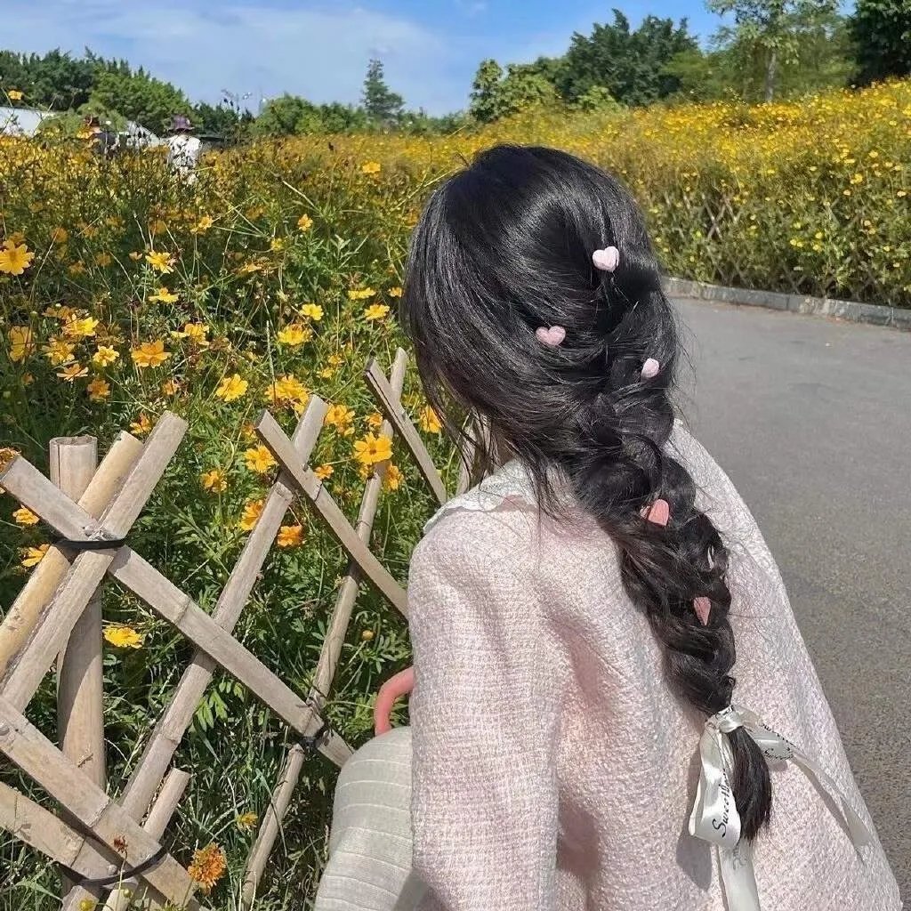 仙人坝的红衣兜